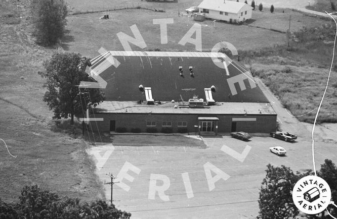 University Lanes (Collegiate Lanes) - 1981 Aerial (newer photo)